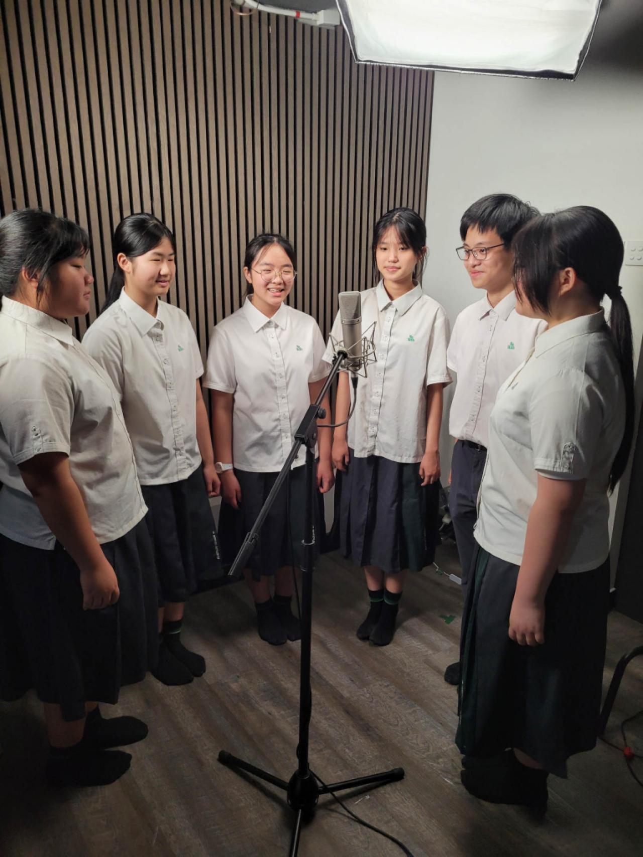 校歌錄音