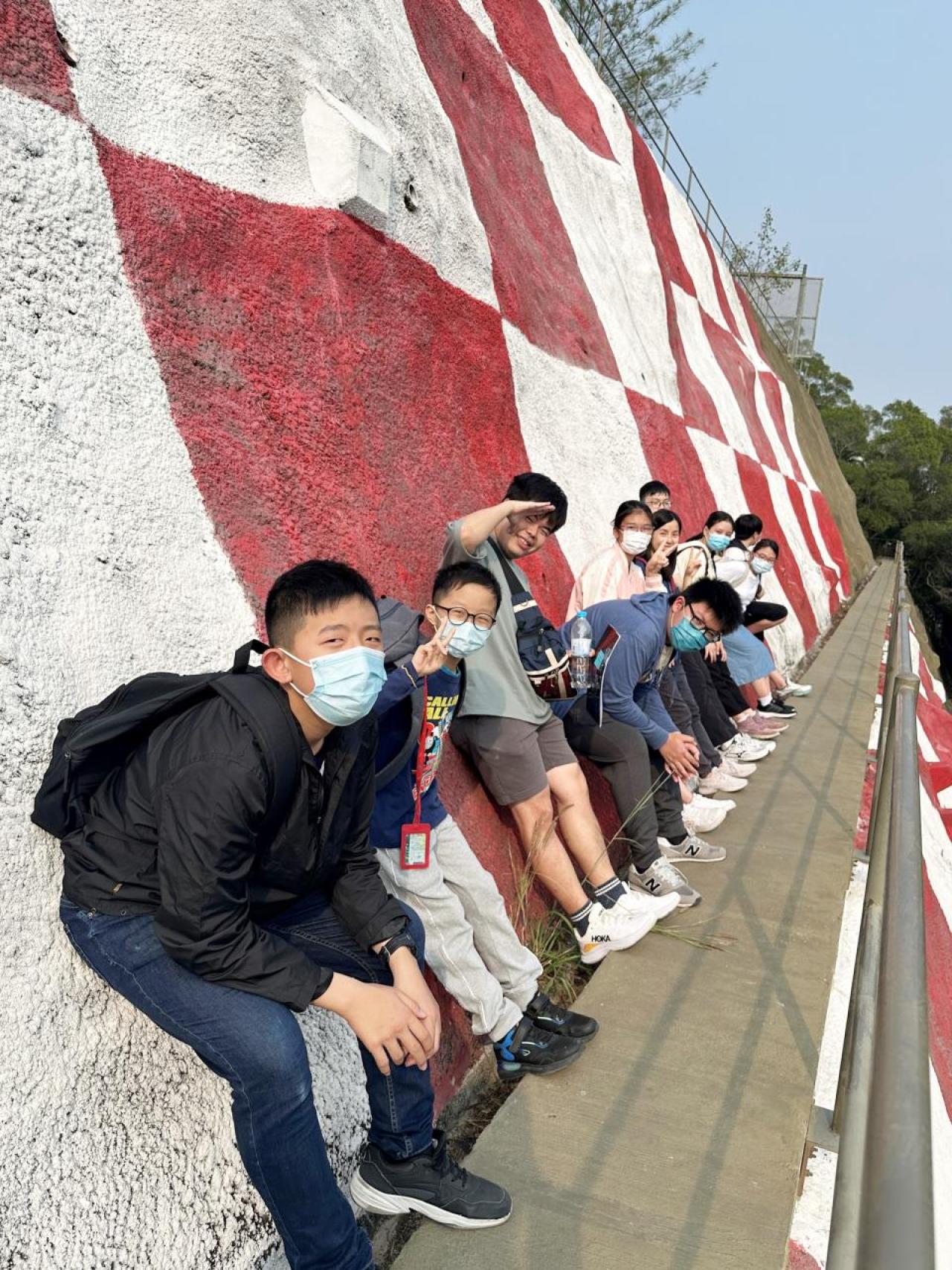 WORK HARD , PLAY HARD !